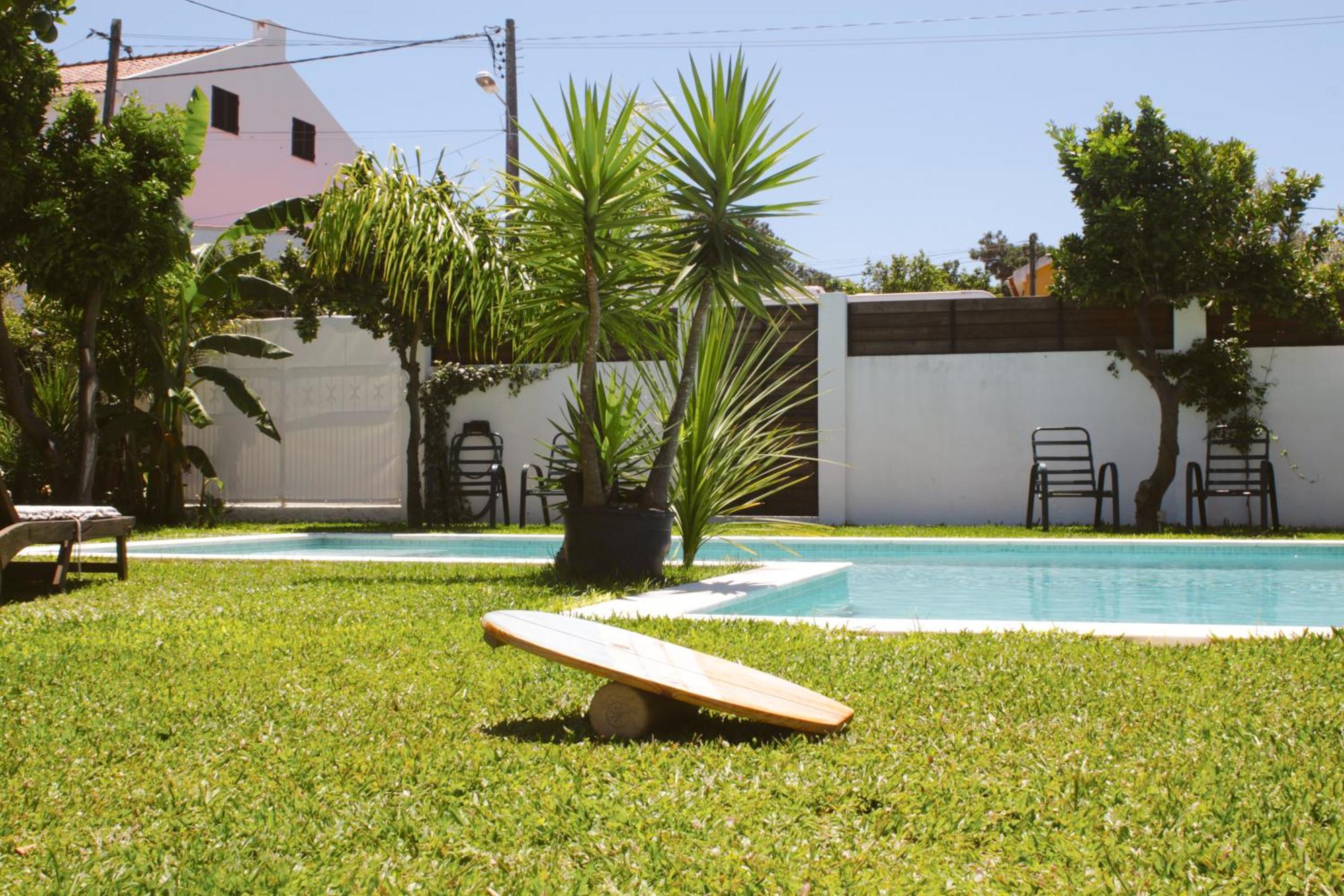 Vila Vale Guest House - Surf & Yoga 沙尔内卡 外观 照片